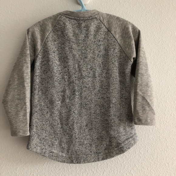 Gray - Picture 3 of 3